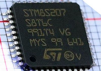ST_STM8S207S8T6